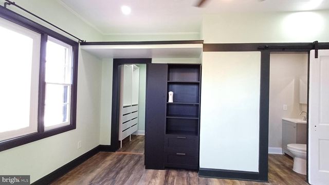 9014 SUDLEY RD, Manassas, VA 20110