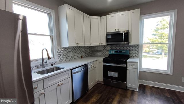 9014 SUDLEY RD, Manassas, VA 20110