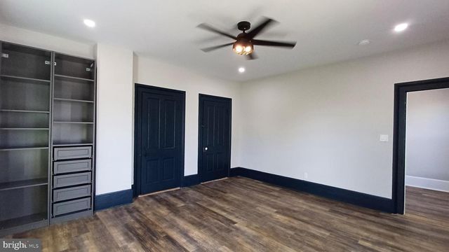 9014 SUDLEY RD, Manassas, VA 20110