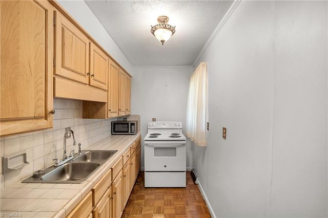 5406 Finch Farm Road, Trinity, NC 27370