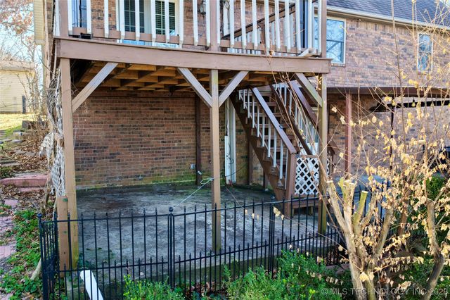 36 Hilltop, Mcalester, OK 74501