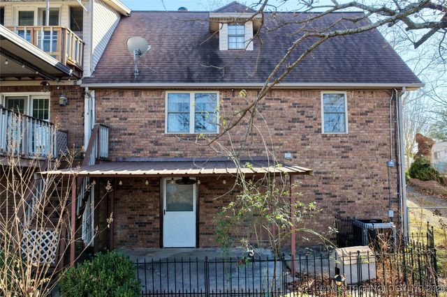 36 Hilltop, Mcalester, OK 74501