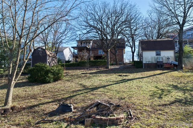 36 Hilltop, Mcalester, OK 74501