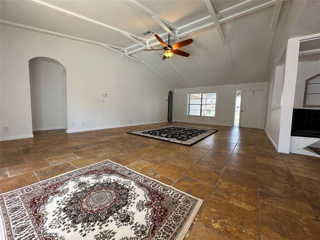 364 NW 107th Ter, Coral Springs, FL 33071