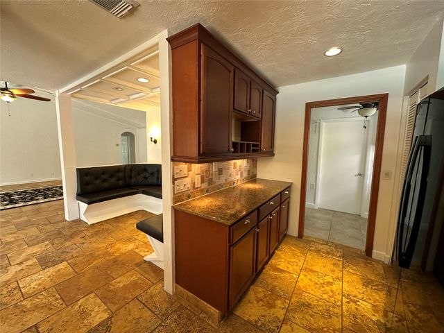 364 NW 107th Ter, Coral Springs, FL 33071