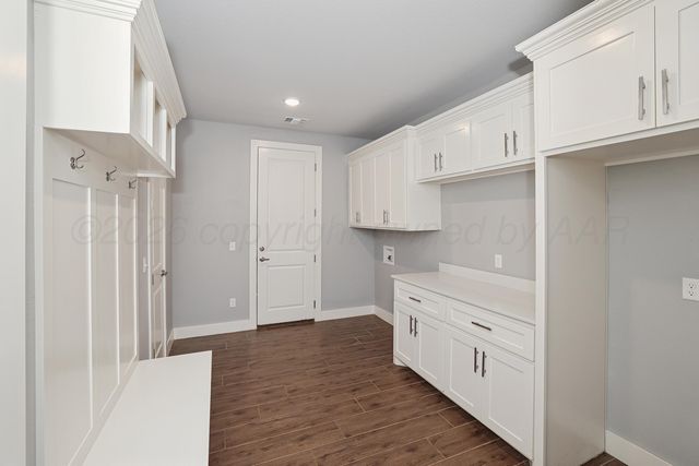 9240 Highland Springs Drive, Amarillo, TX 79119