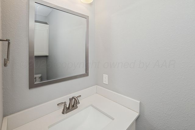 9240 Highland Springs Drive, Amarillo, TX 79119