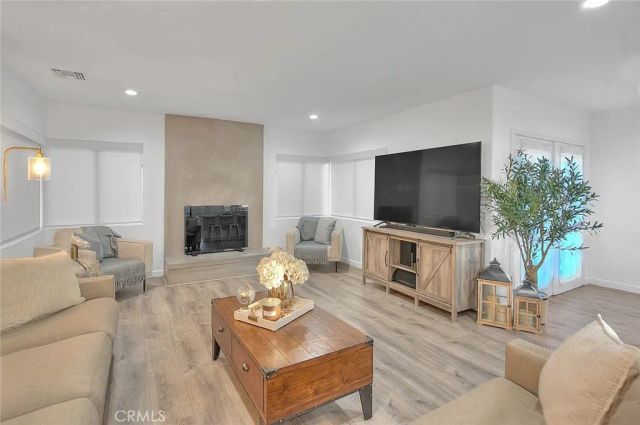 1862 Bonnie Brae, Pomona, CA 91767