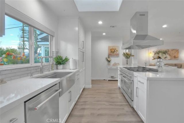 1862 Bonnie Brae, Pomona, CA 91767