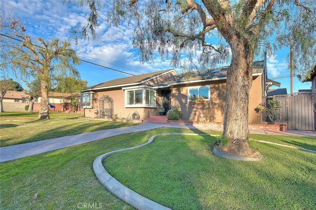 1862 Bonnie Brae, Pomona, CA 91767