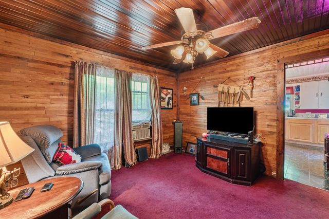 89 Conditt Hollow Rd, Elmwood, TN 38560
