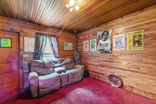 89 Conditt Hollow Rd, Elmwood, TN 38560