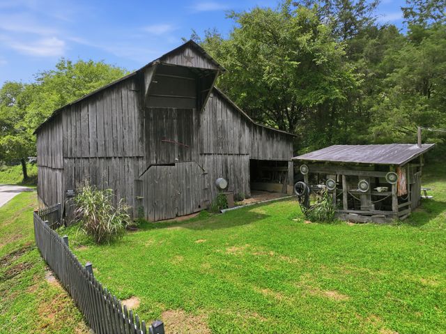 89 Conditt Hollow Rd, Elmwood, TN 38560