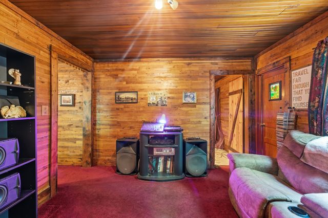 89 Conditt Hollow Rd, Elmwood, TN 38560