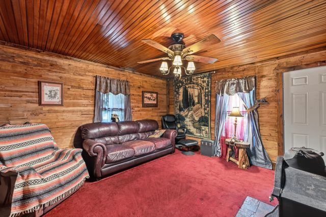 89 Conditt Hollow Rd, Elmwood, TN 38560