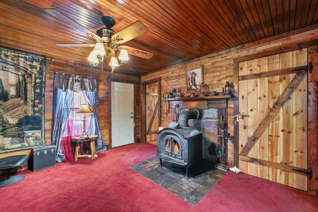 89 Conditt Hollow Rd, Elmwood, TN 38560
