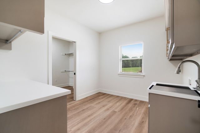 250 Private Road 45855, Blossom, TX 75416