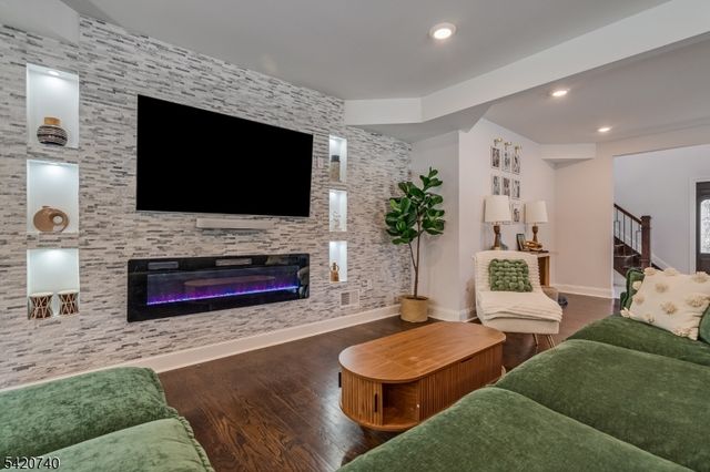 36 Denville Ave, Denville Twp., NJ 07834