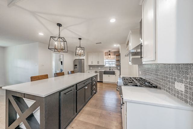 322 Canyon Ridge Drive, Richardson, TX 75080