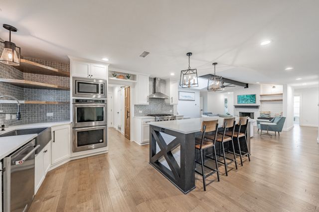 322 Canyon Ridge Drive, Richardson, TX 75080