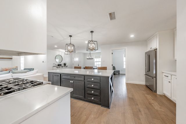 322 Canyon Ridge Drive, Richardson, TX 75080