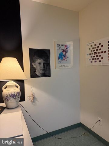 4312 YORKTOWN DR, Upper Chichester, PA 19061