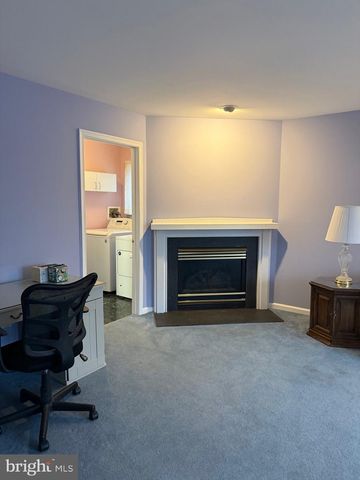 4312 YORKTOWN DR, Upper Chichester, PA 19061