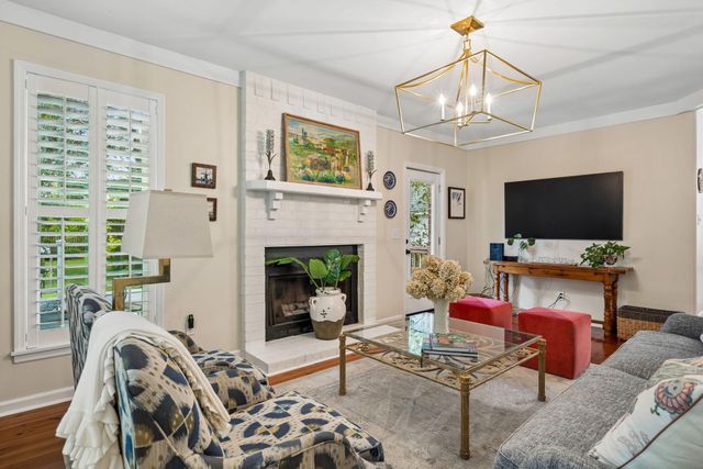 995 Governors Road, Mount Pleasant, SC 29464