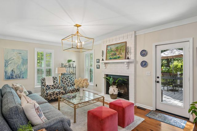 995 Governors Road, Mount Pleasant, SC 29464