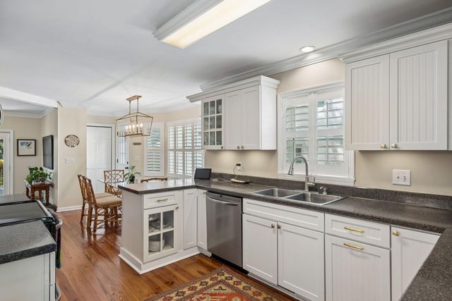 995 Governors Road, Mount Pleasant, SC 29464