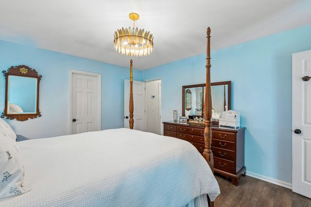 995 Governors Road, Mount Pleasant, SC 29464