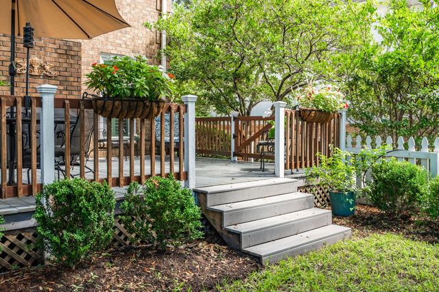 995 Governors Road, Mount Pleasant, SC 29464