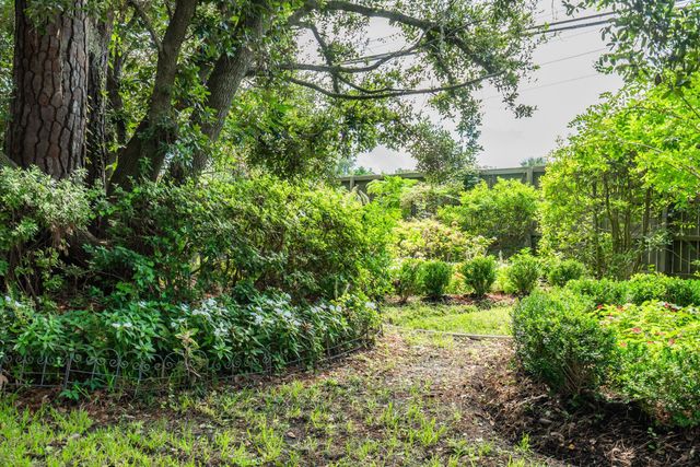 995 Governors Road, Mount Pleasant, SC 29464