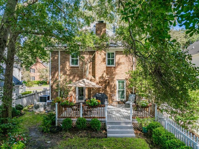 995 Governors Road, Mount Pleasant, SC 29464