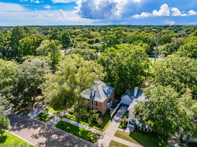 995 Governors Road, Mount Pleasant, SC 29464