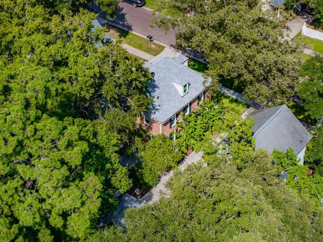 995 Governors Road, Mount Pleasant, SC 29464
