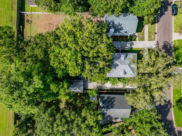 995 Governors Road, Mount Pleasant, SC 29464
