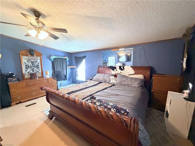 1390 Cb Eller School Road, Elkin, NC 28621