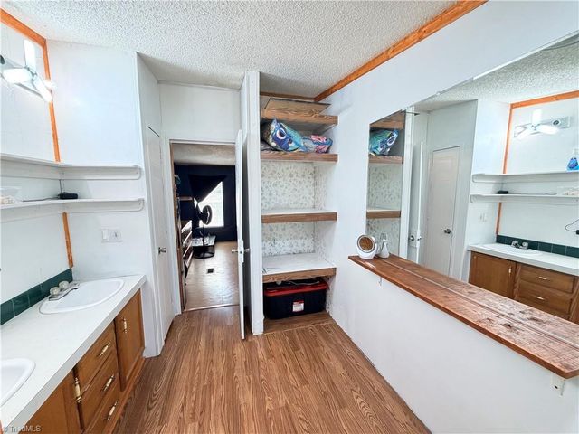 1390 Cb Eller School Road, Elkin, NC 28621