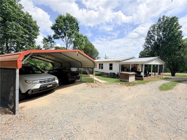 1390 Cb Eller School Road, Elkin, NC 28621