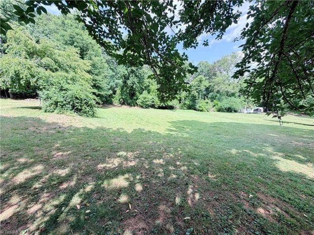 1390 Cb Eller School Road, Elkin, NC 28621