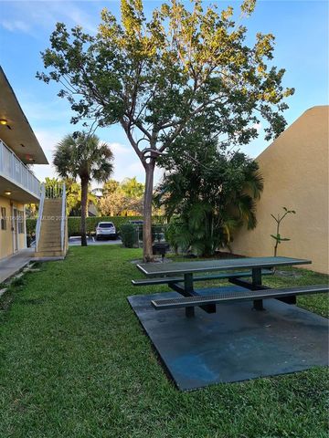 5162 NE 6th Ave 306, Oakland Park, FL 33334