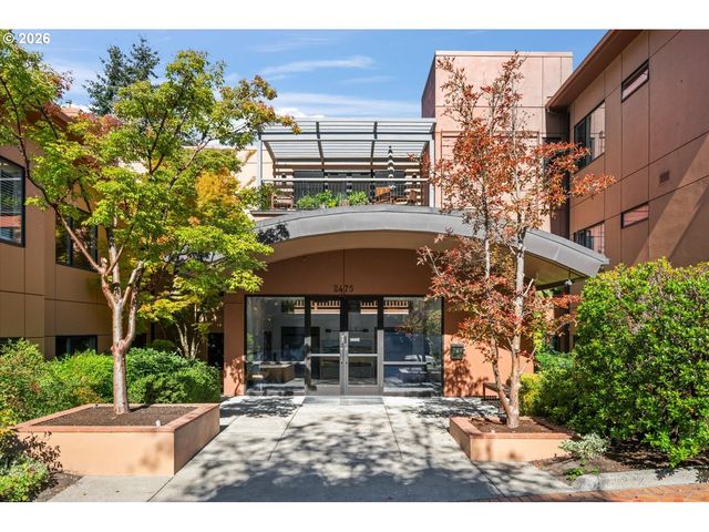 780 Nw WESTOVER Sq 3, Portland, OR 97210