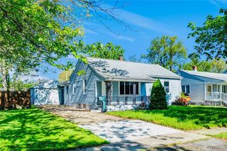 30 Toelsin Road, Cheektowaga, NY 14225