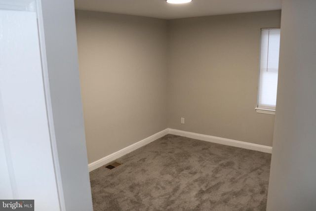 8623 WILLOW OAK RD, Parkville, MD 21234