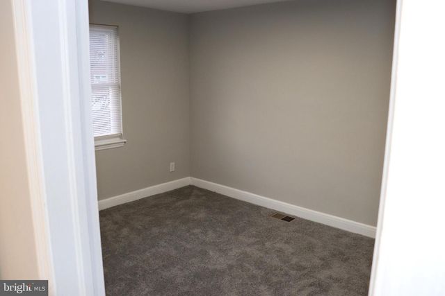 8623 WILLOW OAK RD, Parkville, MD 21234