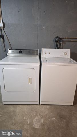 8623 WILLOW OAK RD, Parkville, MD 21234