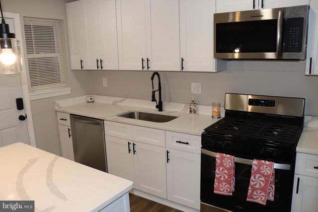 8623 WILLOW OAK RD, Parkville, MD 21234