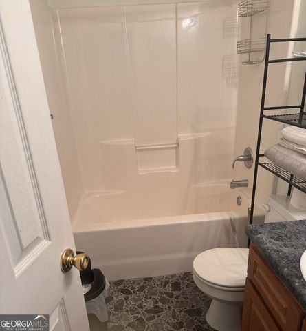 47 Walnut Street, Mcrae-helena, GA 31055