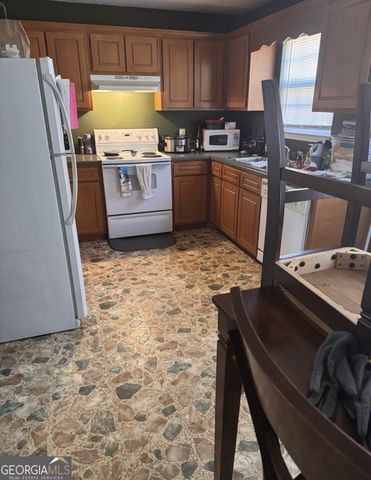 47 Walnut Street, Mcrae-helena, GA 31055